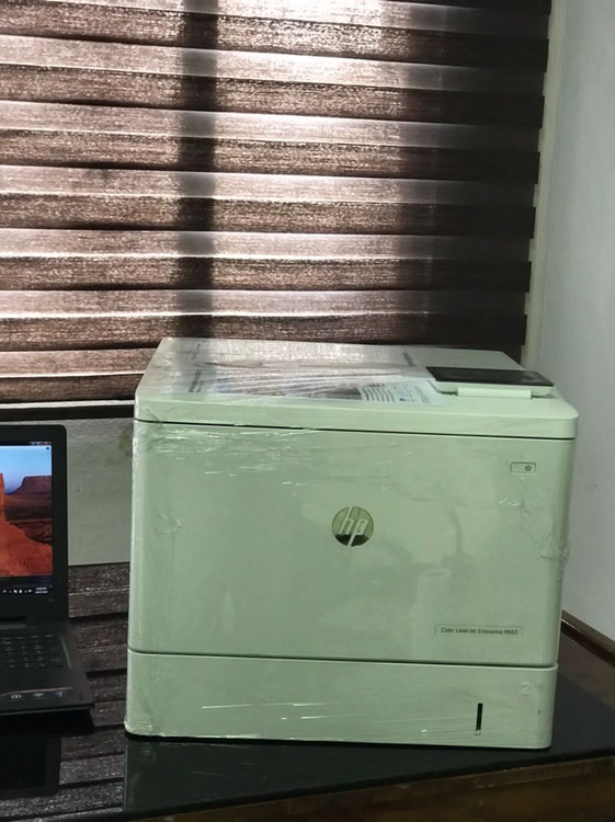قیمت پرینتر رنگی hp m553 dnw